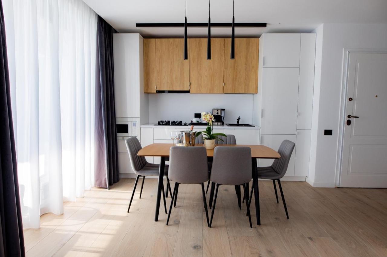 Sea On Mamaia Apartment Екстериор снимка