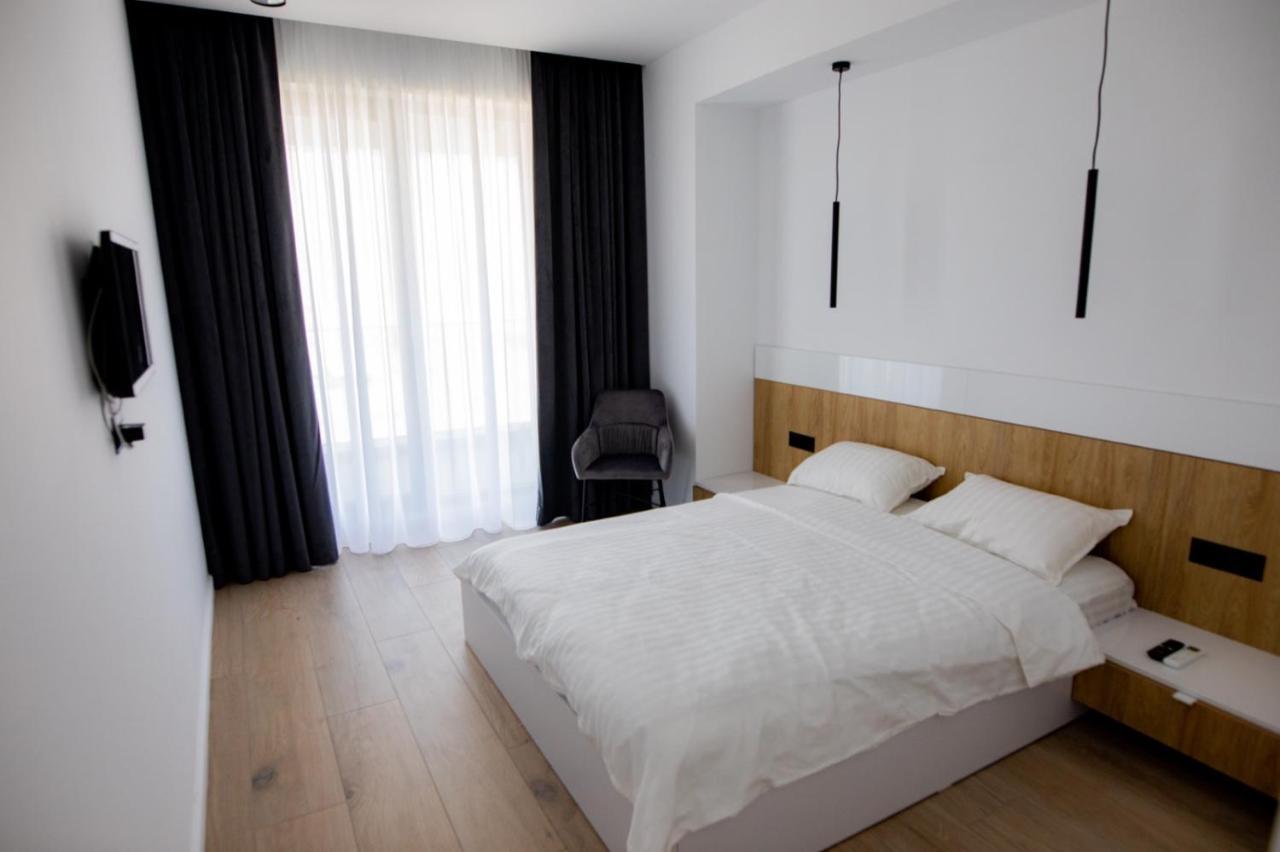 Sea On Mamaia Apartment Екстериор снимка