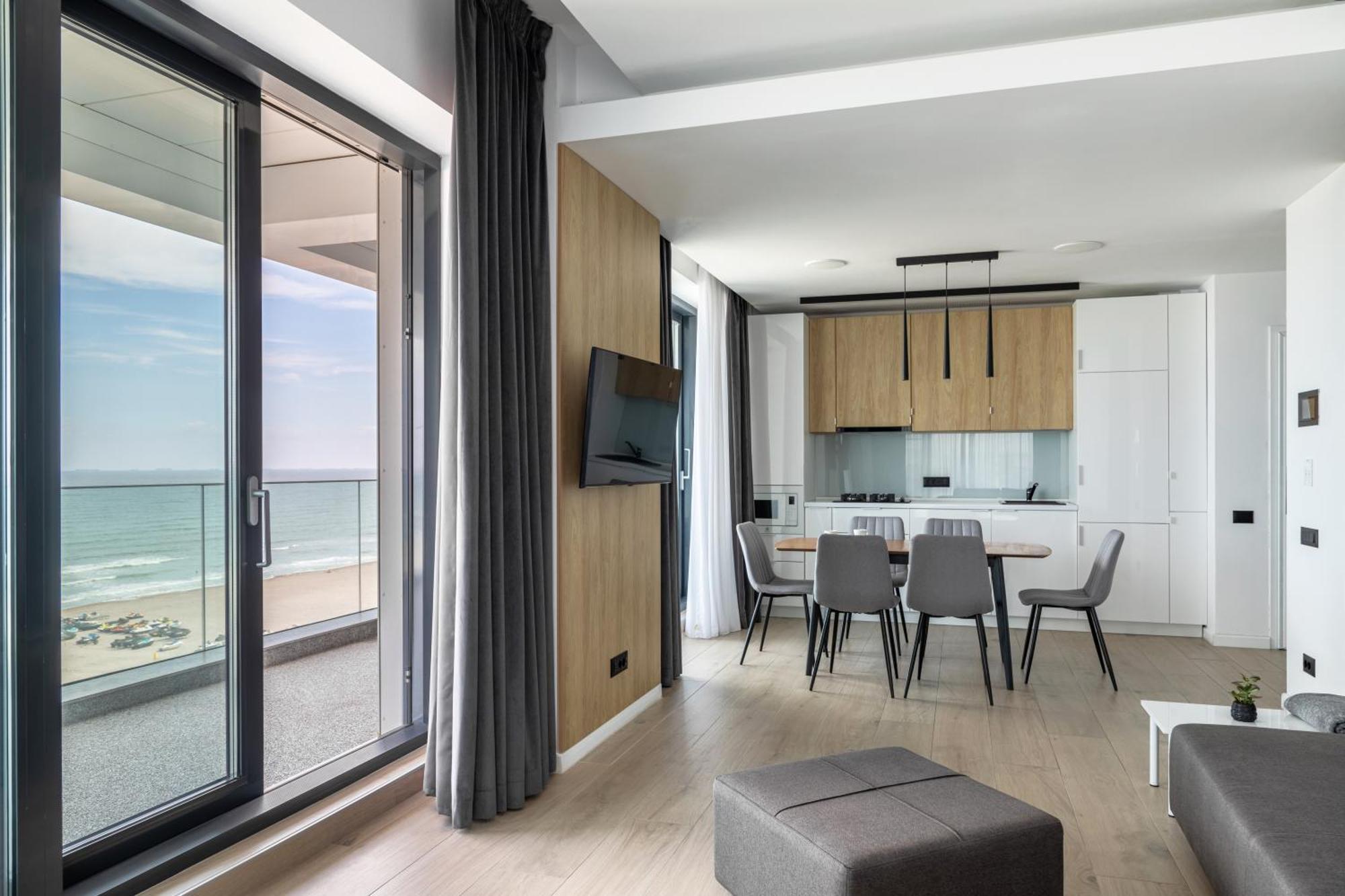 Sea On Mamaia Apartment Екстериор снимка
