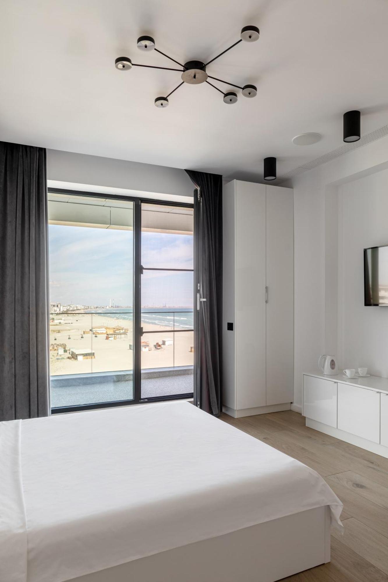 Sea On Mamaia Apartment Екстериор снимка